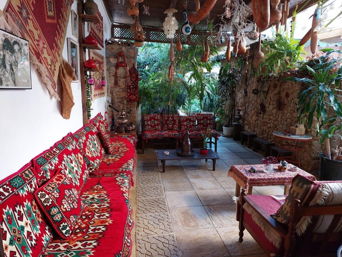 Mystery Garden Guest House Famagusta  Eksteriør billede