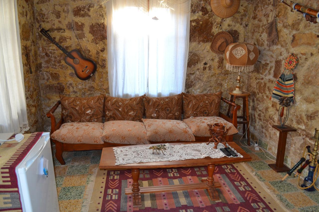 Mystery Garden Guest House Famagusta  Eksteriør billede