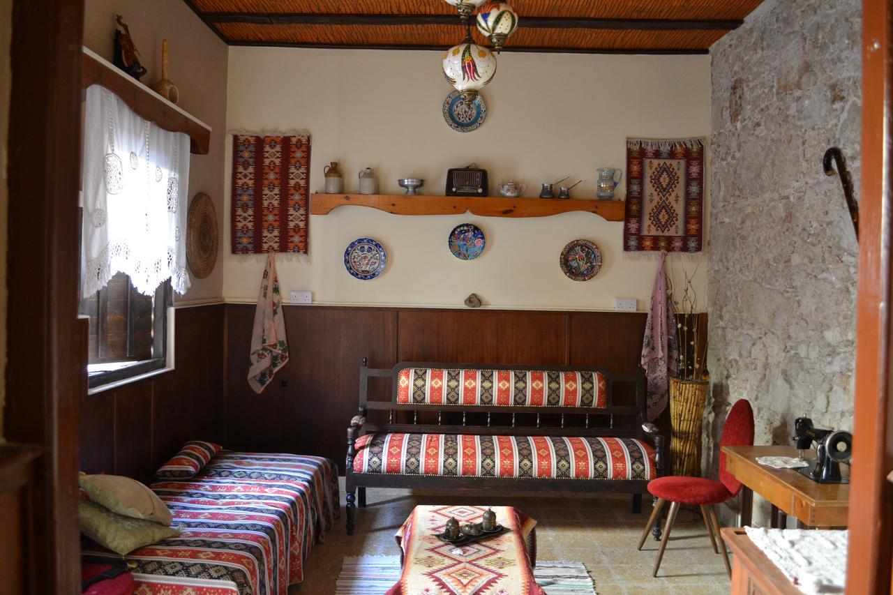 Mystery Garden Guest House Famagusta  Eksteriør billede